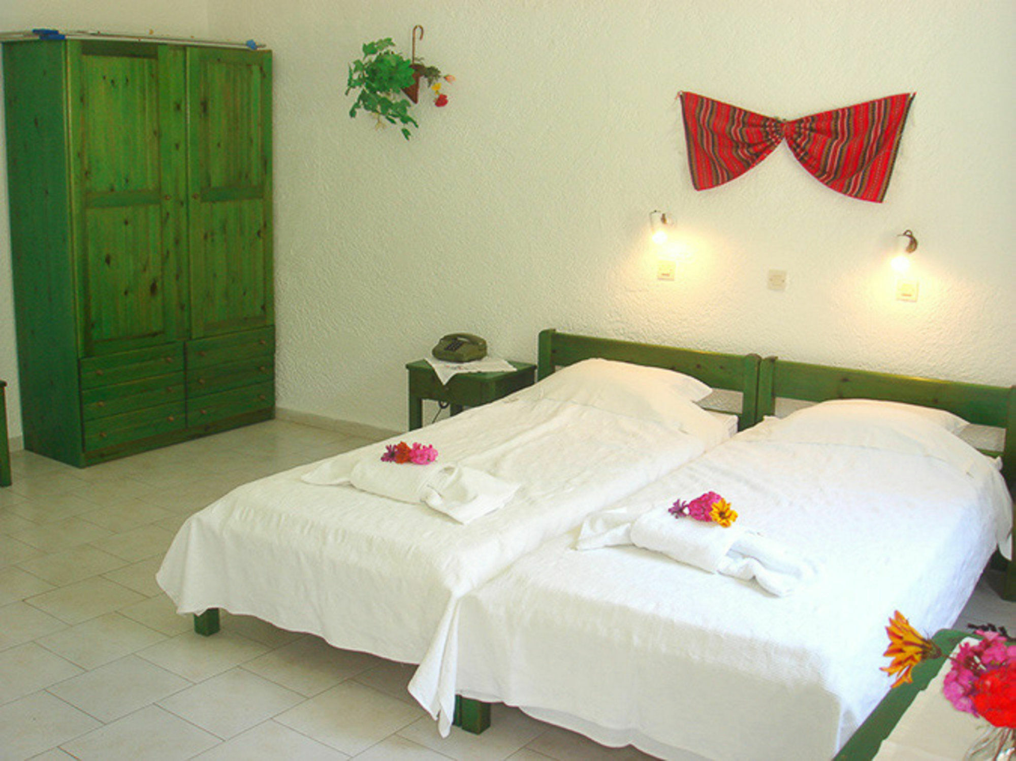 Finiki View Hotel Apartments ภายนอก รูปภาพ