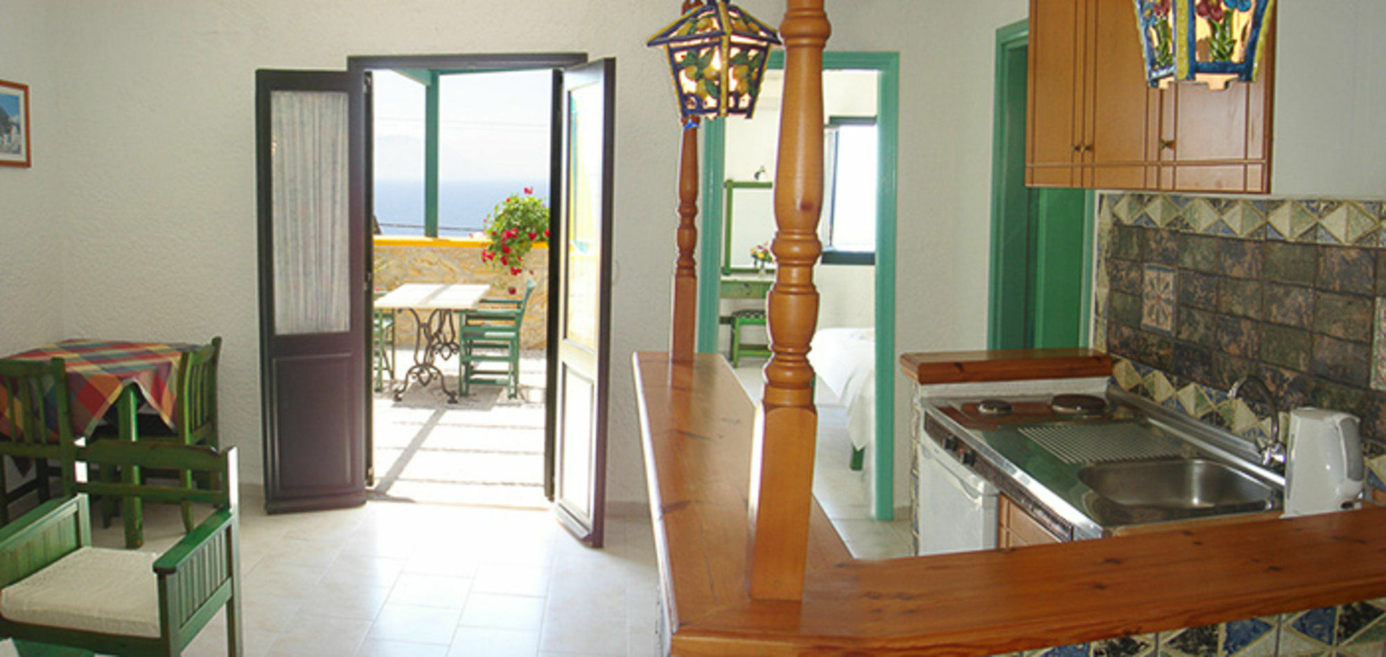 Finiki View Hotel Apartments ภายนอก รูปภาพ